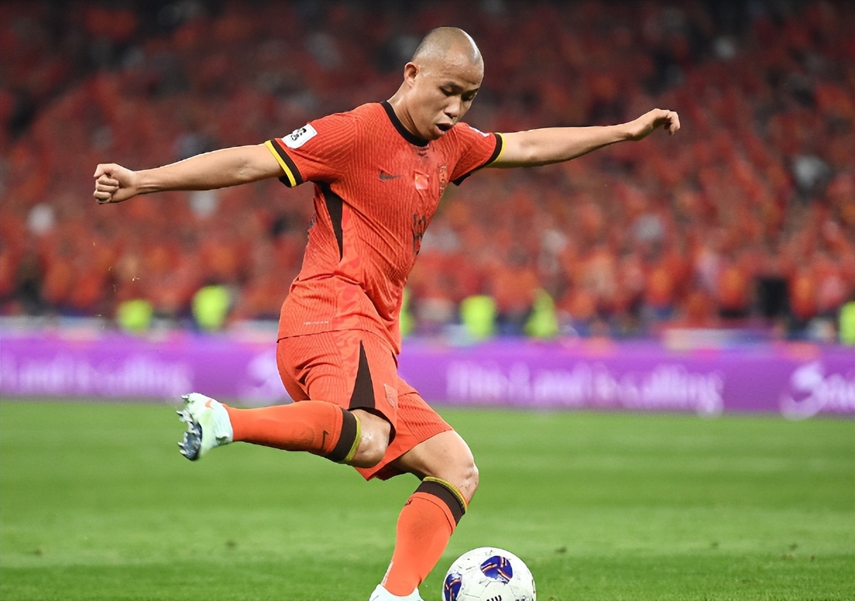 九游娱乐APP-包含西甲今晚再迎强敌，里昂回应争议，主帅态度——质疑声仍在，年轻球员得到机会的词条