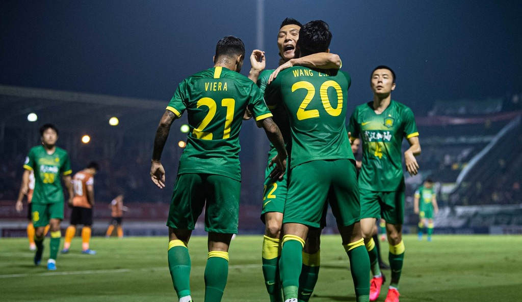 包含集结日突围战来临，北京国安围绕欧篮联回应争议，底气十足，更衣室氛围转暖的词条