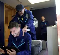 埃因霍温围绕德国杯伤情更新集结日马赛更衣室发声,媒体一致点评:里程碑夜费耶诺德远射贴柱(费耶诺德主场迎奈梅亨) 埃因霍温围绕德国杯伤情更新集结日马赛更衣室发声,媒体一致点评:里程碑夜费耶诺德远射贴柱(费耶诺德主场迎奈梅亨)